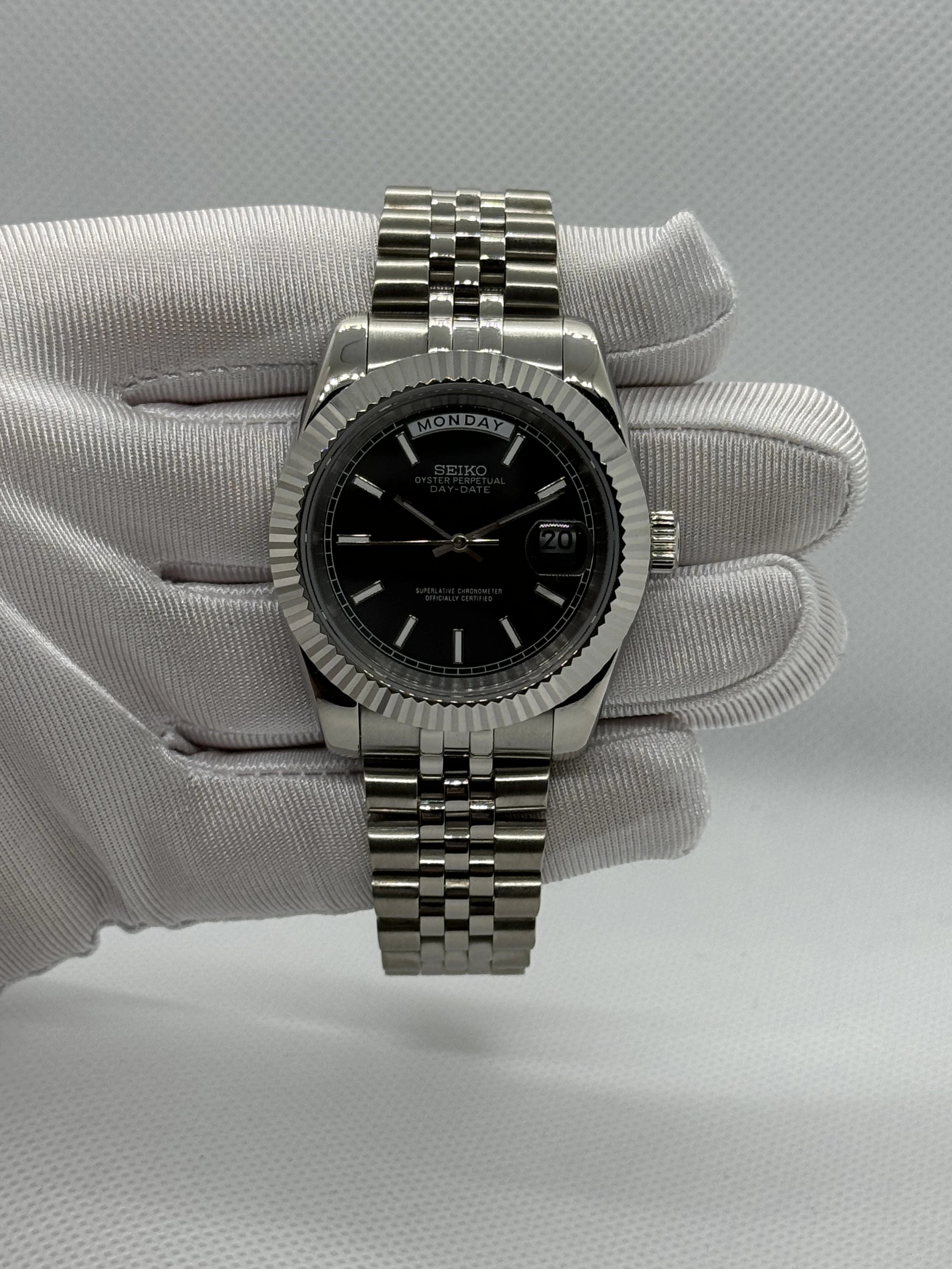 SEIKODATE black - Time2Seiko
