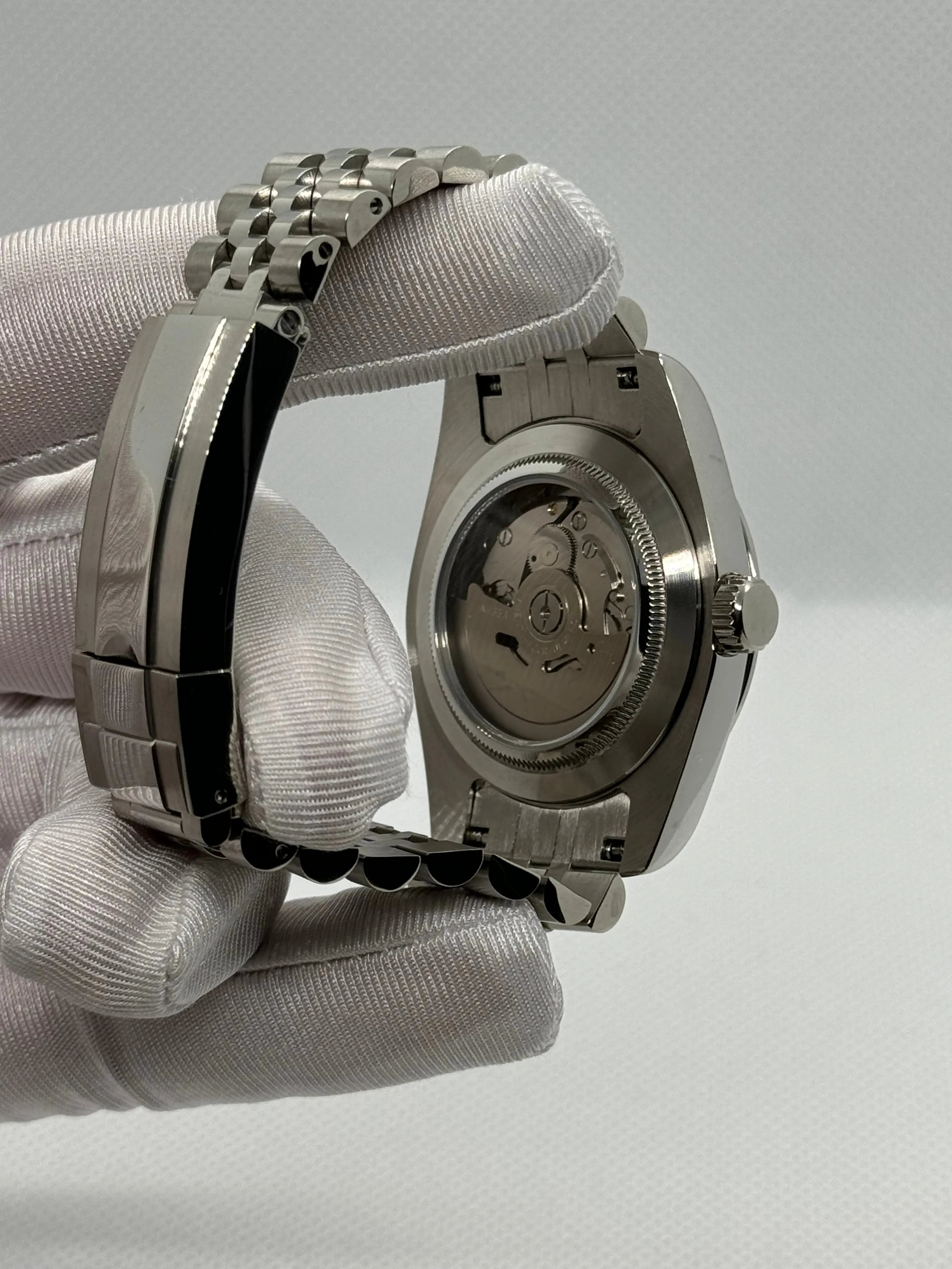 SEIKOJUST Roman verte - Montre personnalisée Time2Seiko