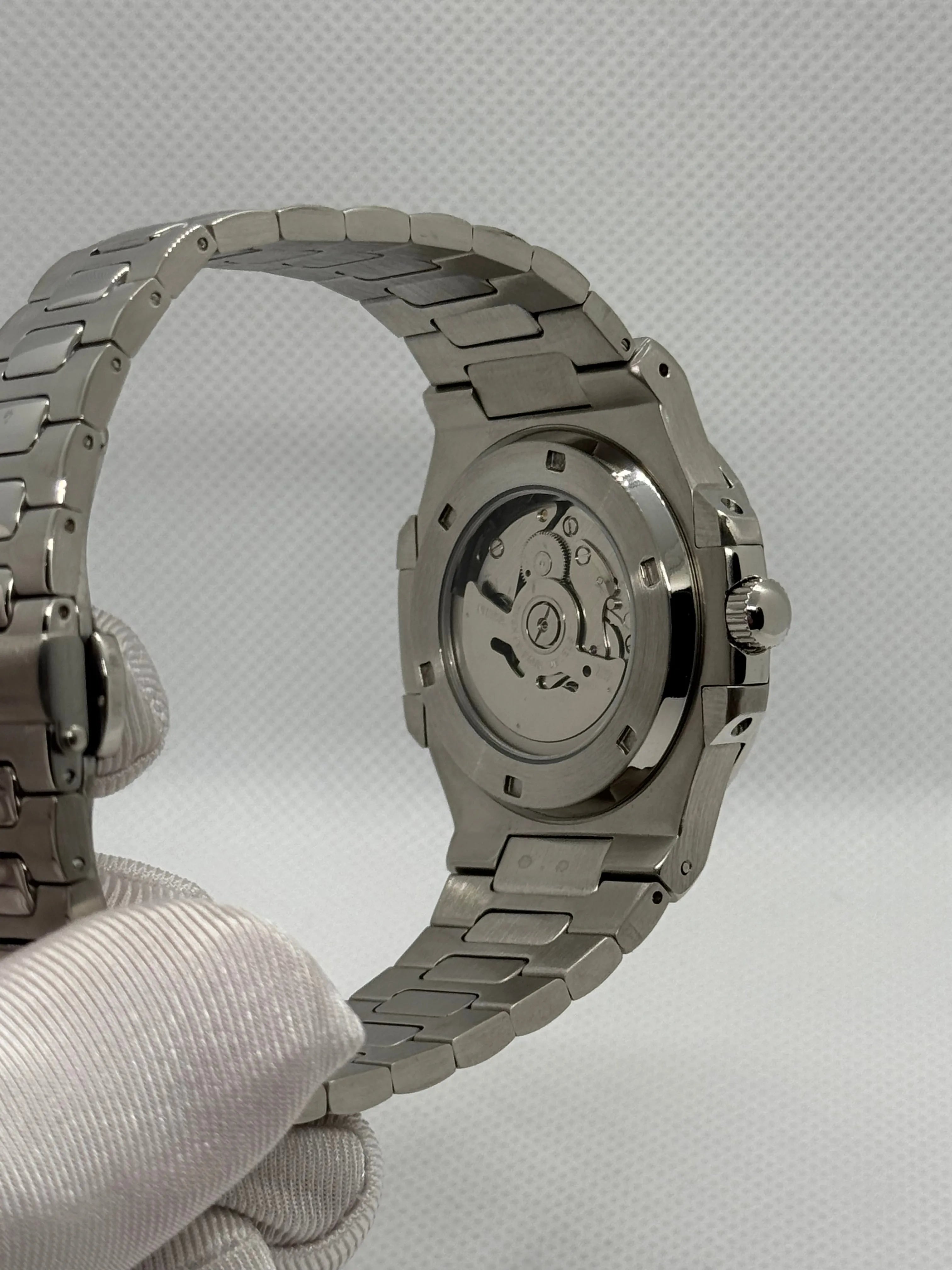 SEIKOLUS Arabic White - Montre personnalisée Time2Seiko