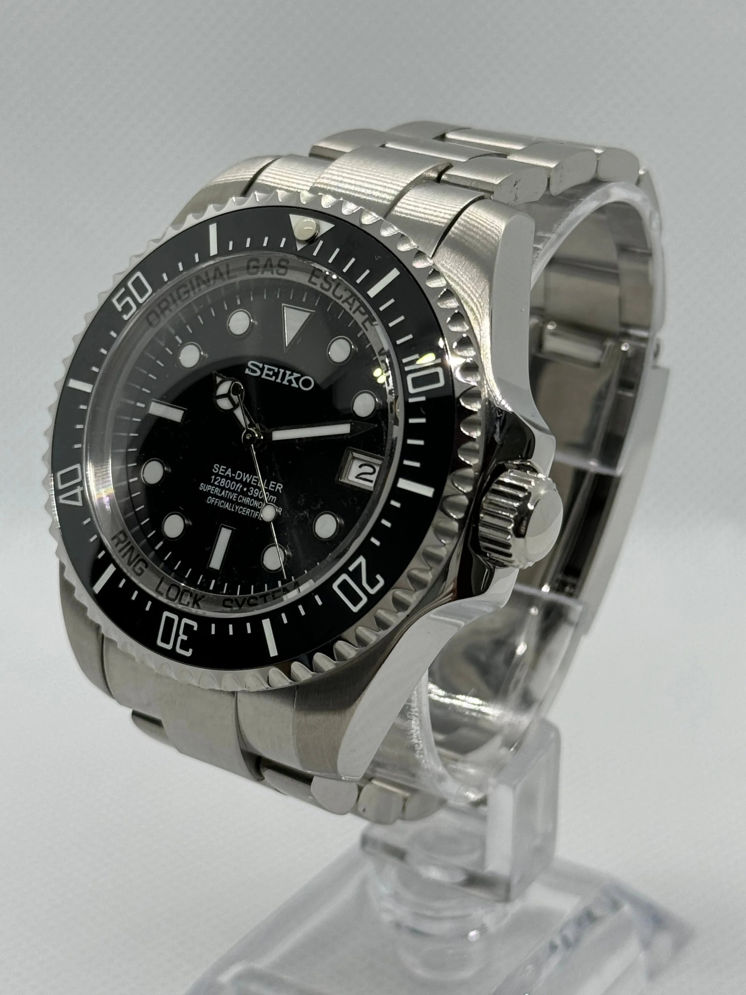 Seiko mod Ghost King black - Montre personnalisée Time2Seiko