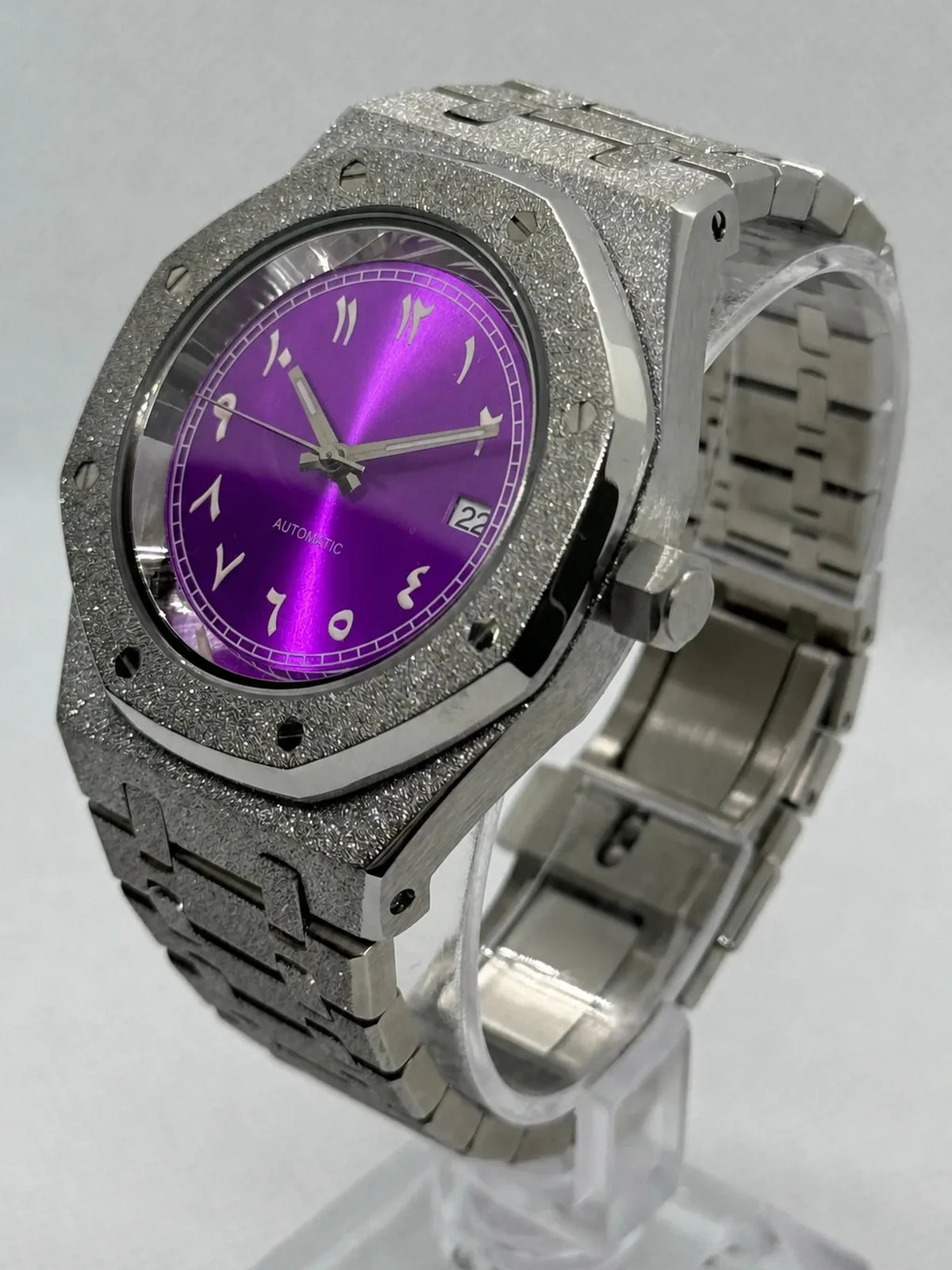 Montre Seiko mod SEIKOAK arabic brillante rose, vue 3 — Time2Seiko