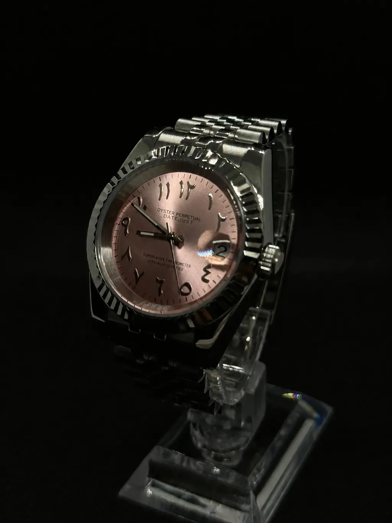 Montre Seiko mod SEIKOJUST Arabic rose, vue 3 — Time2Seiko