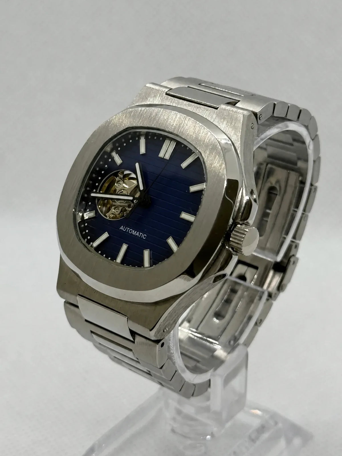 Montre Seiko mod SEIKOLUS cœur ouvert bleue, vue 3 — Time2Seiko