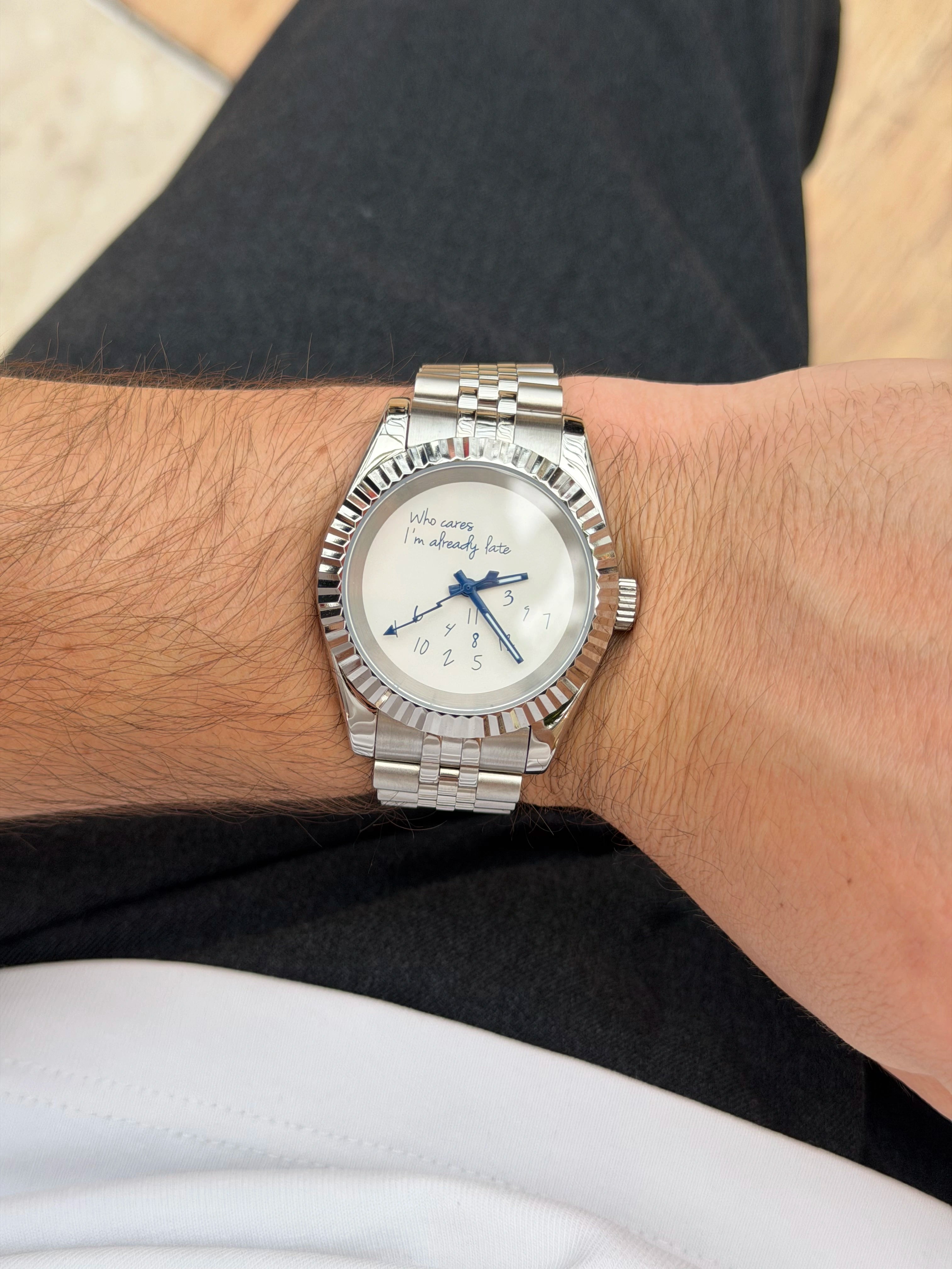 Seikojust "Who Cares I'm Already Late"