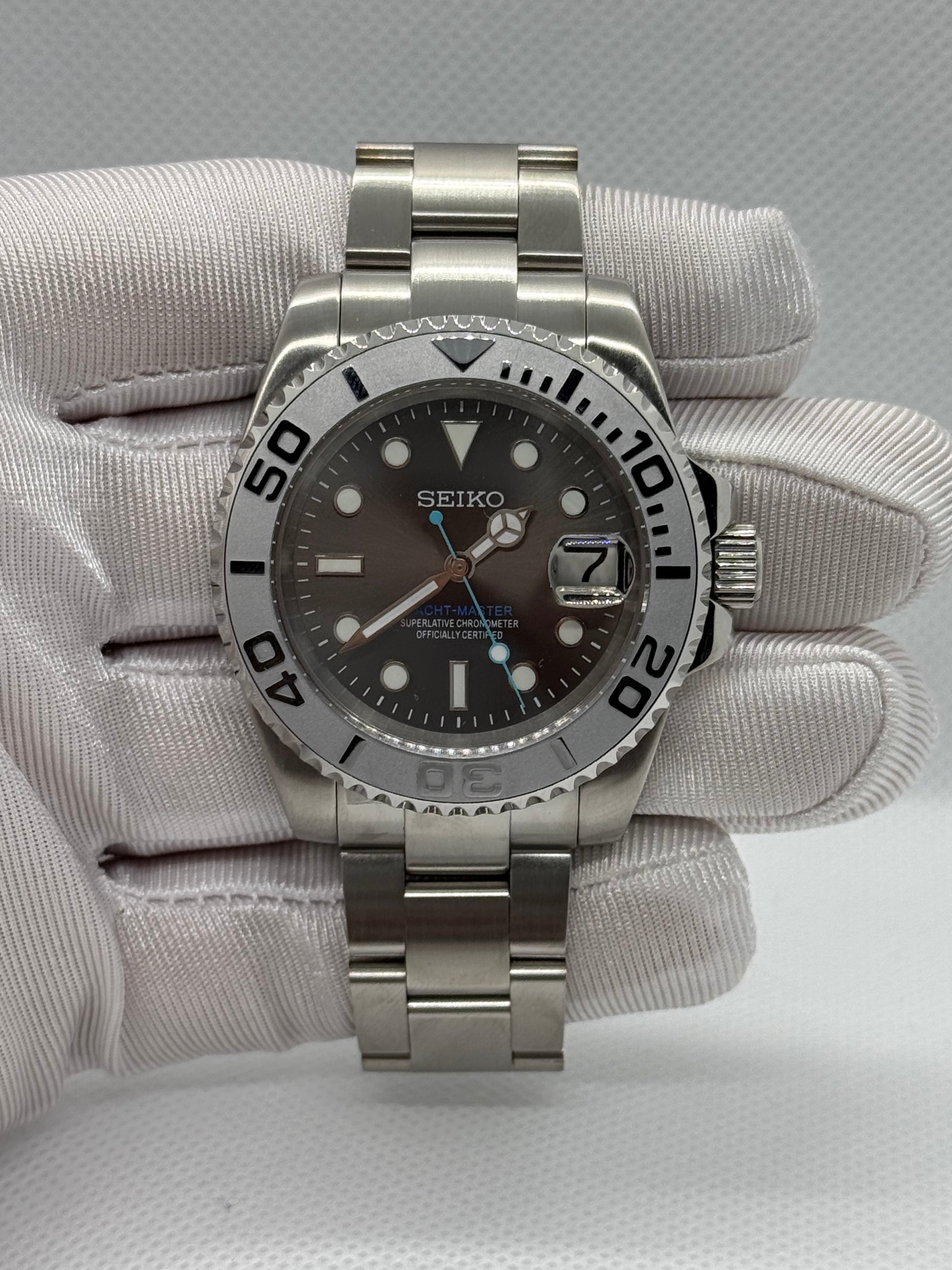 Seiko mod Submariner white