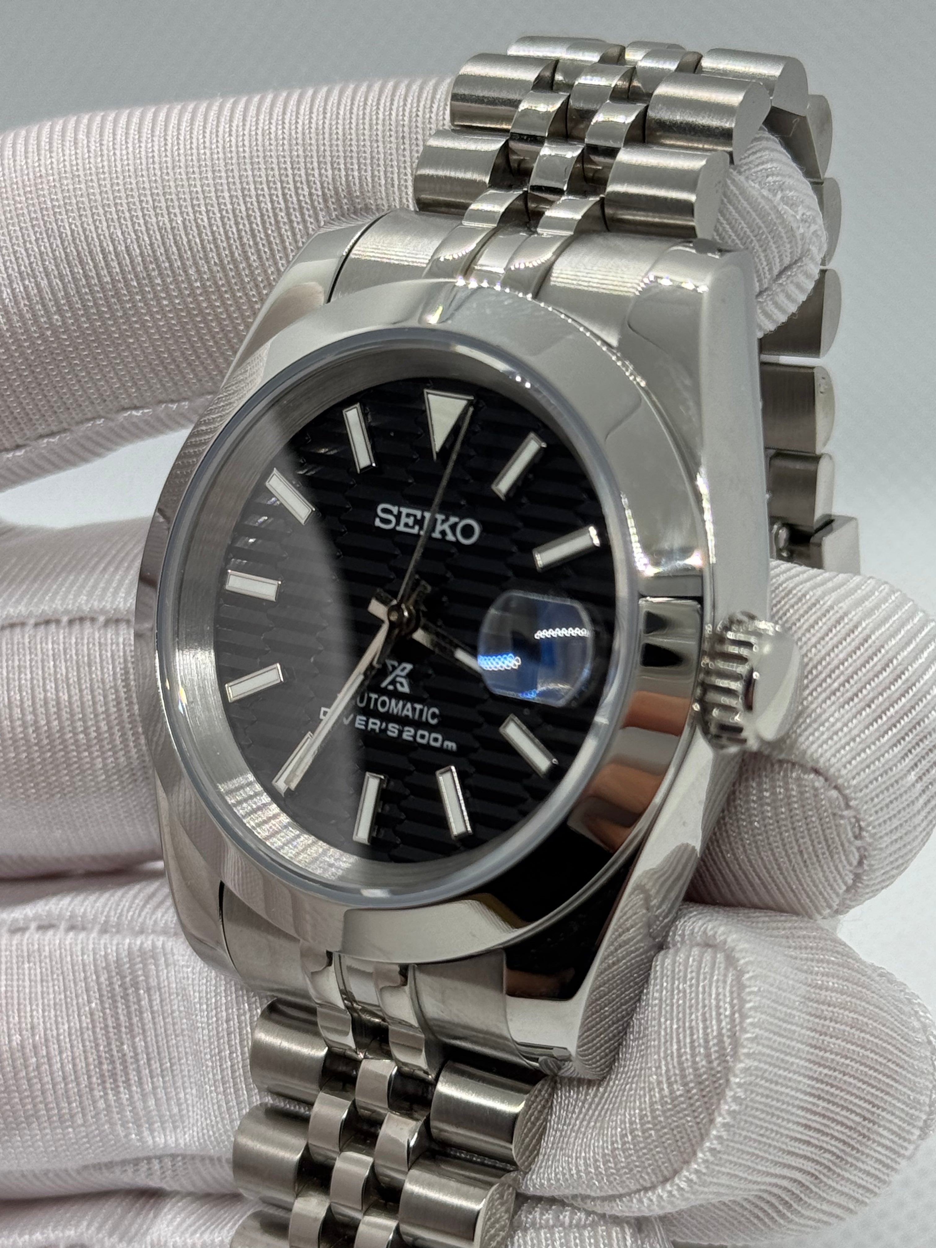 Seiko mod Datejust black wave