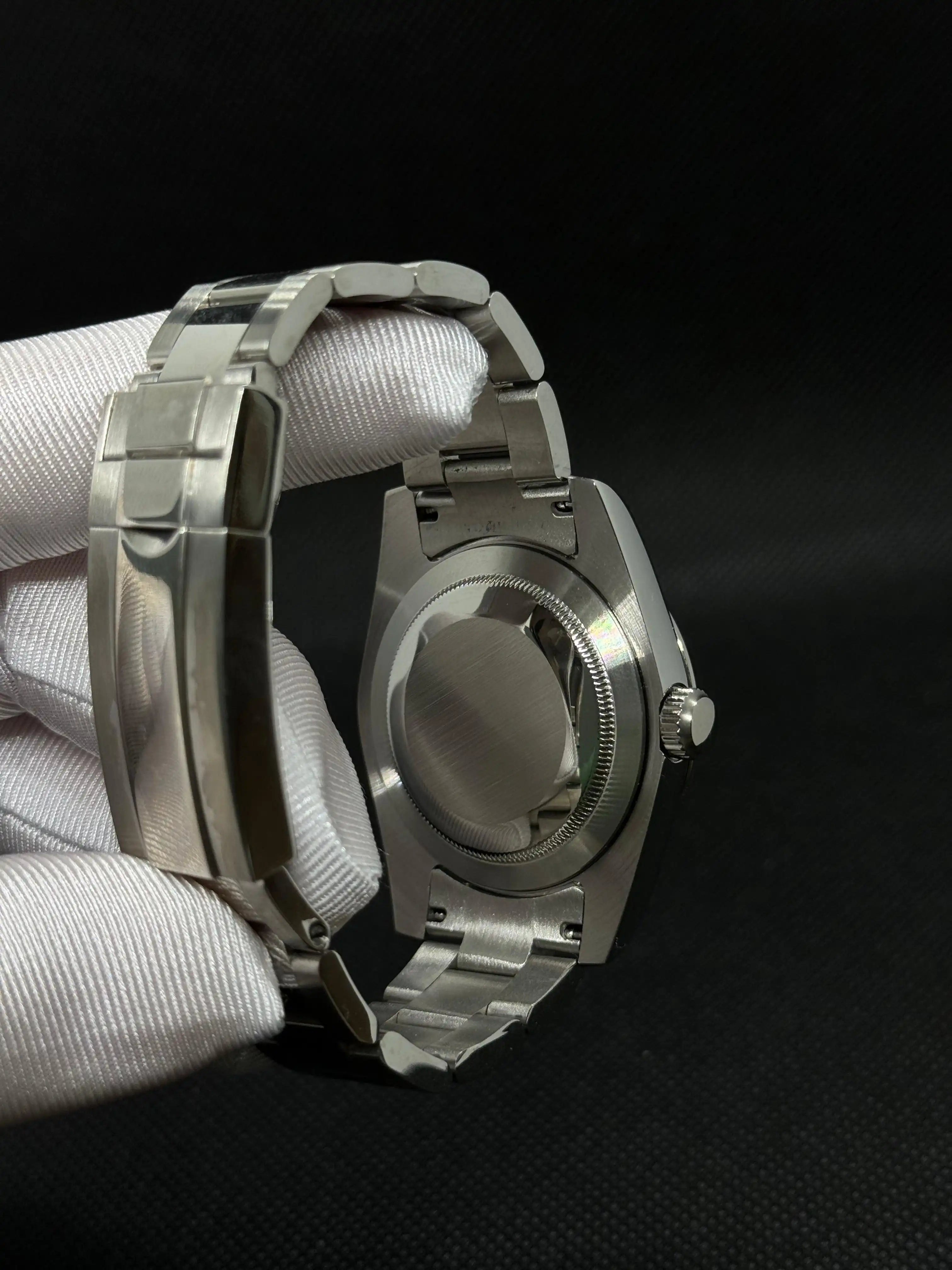 SEIKOJUST Arabic White - Montre personnalisée Time2Seiko