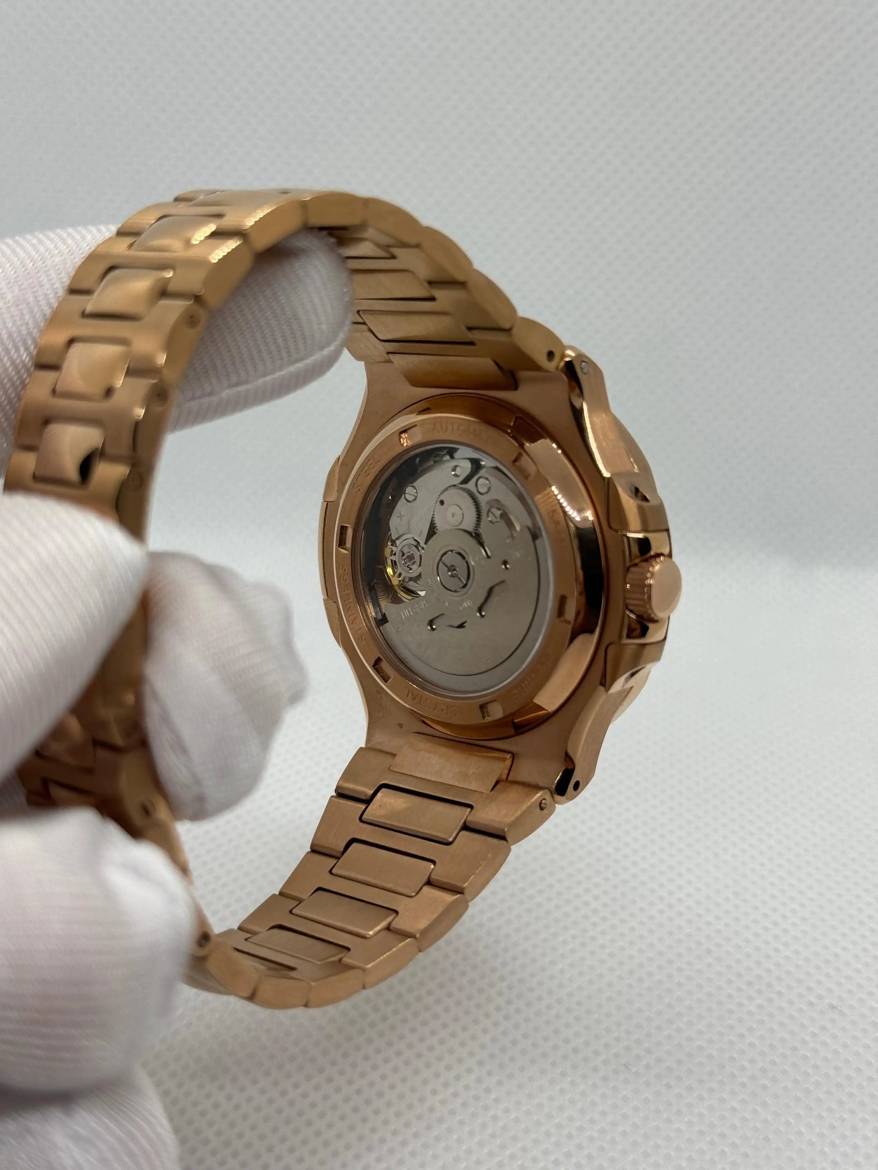 Montre Seiko Mod SEIKOLUS or rose noire vue de dos