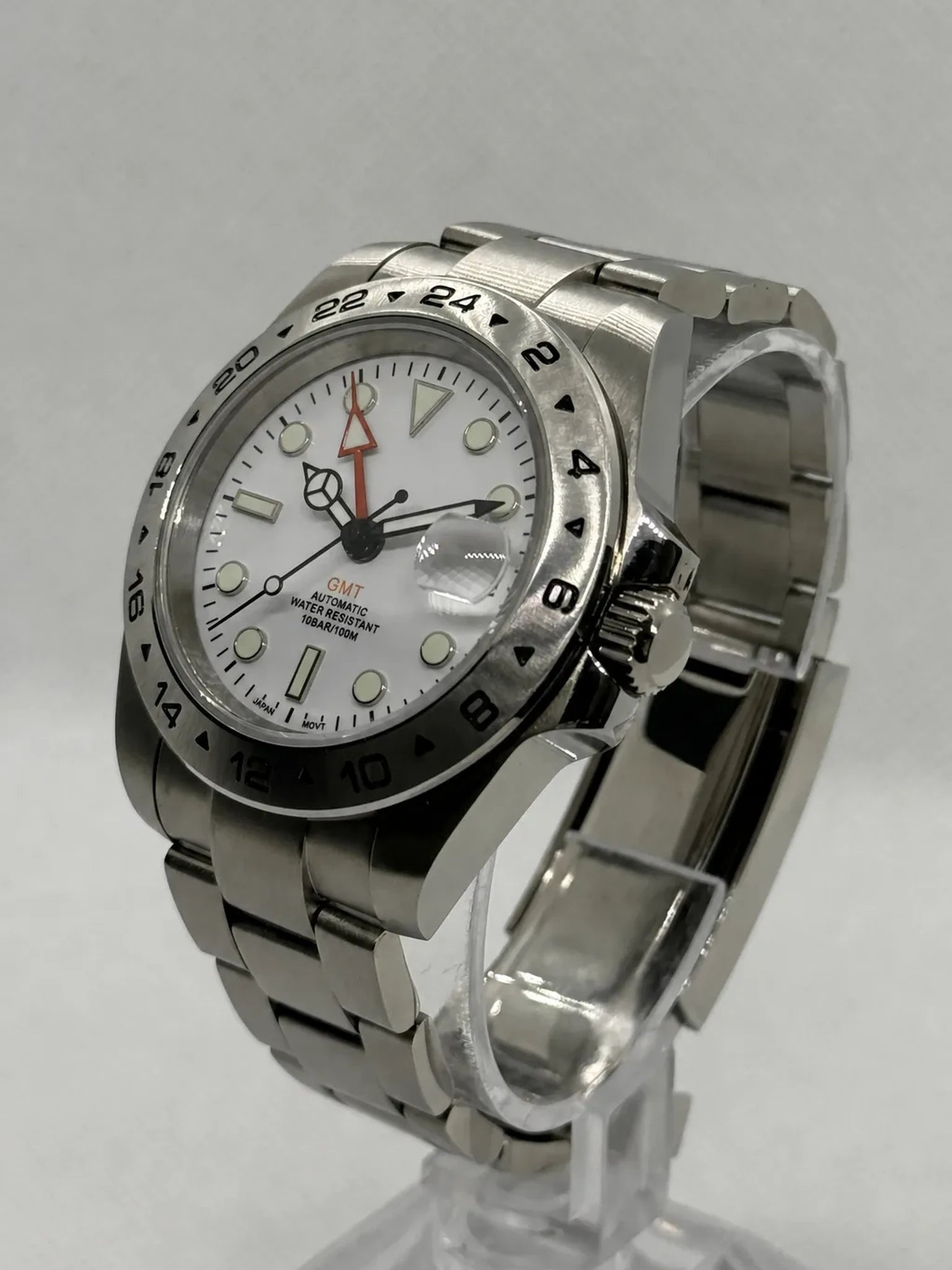 Montre Seiko mod SEIKO GMT White, vue 3 — Time2Seiko