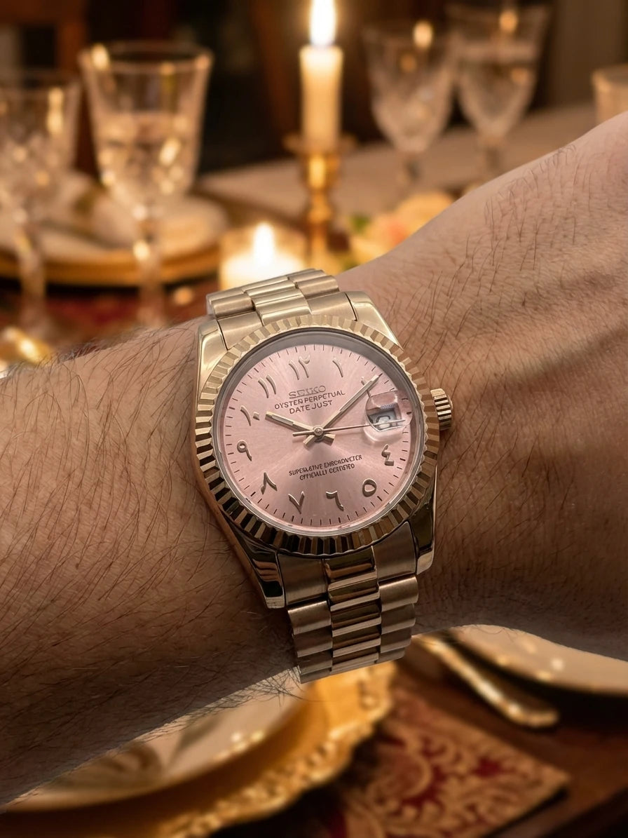 SEIKOJUST arabic or rose portée au poignet - Time2Seiko