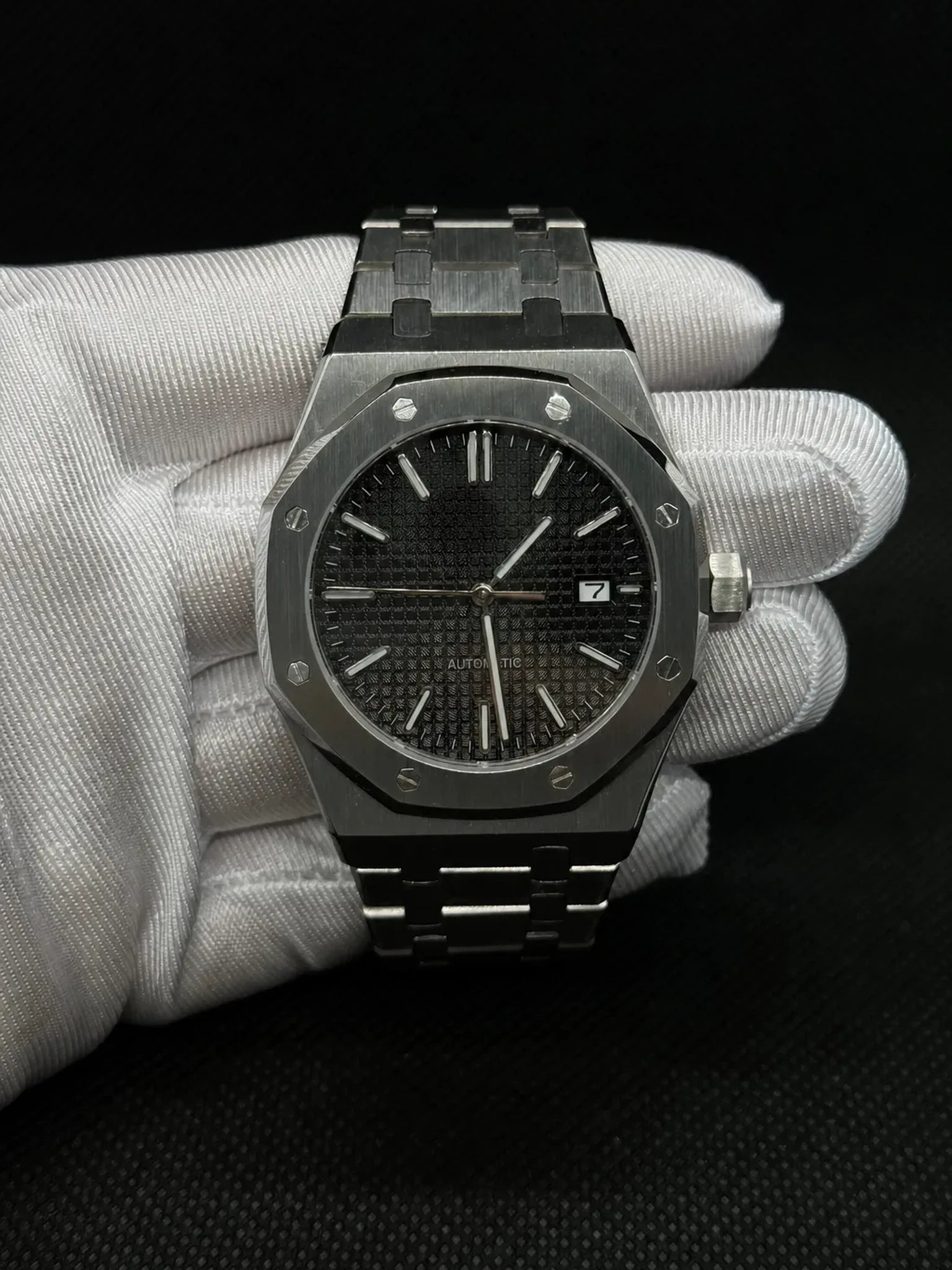 Montre Seiko mod SEIKOAK black, vue de face — Time2Seiko