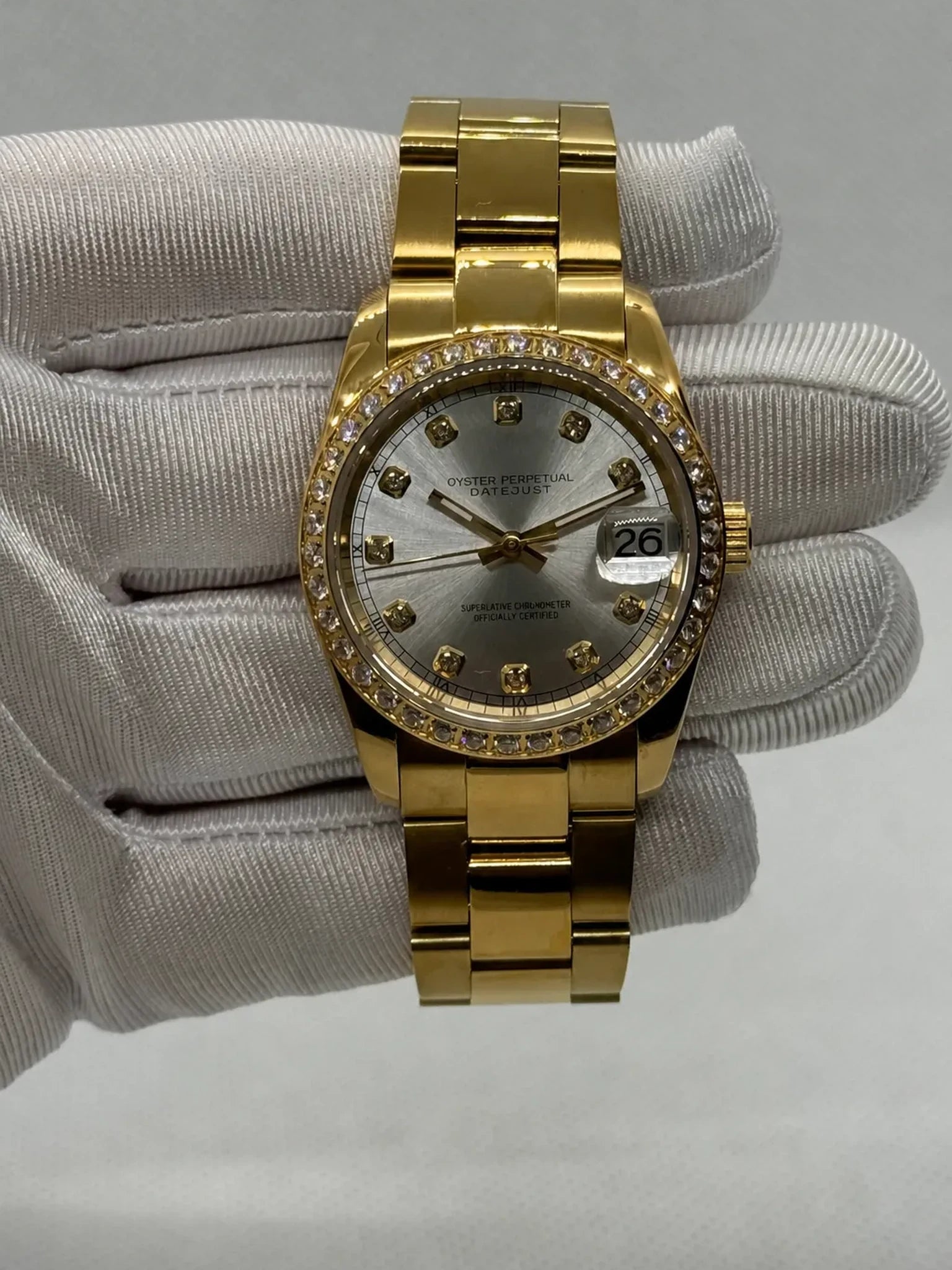 Montre Seiko mod SEIKOJUST Or Femme, vue de face — Time2Seiko