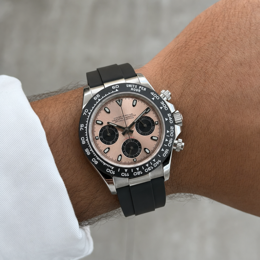 Montre Seiko mod SEIKONA rose portée au poignet — Time2Seiko